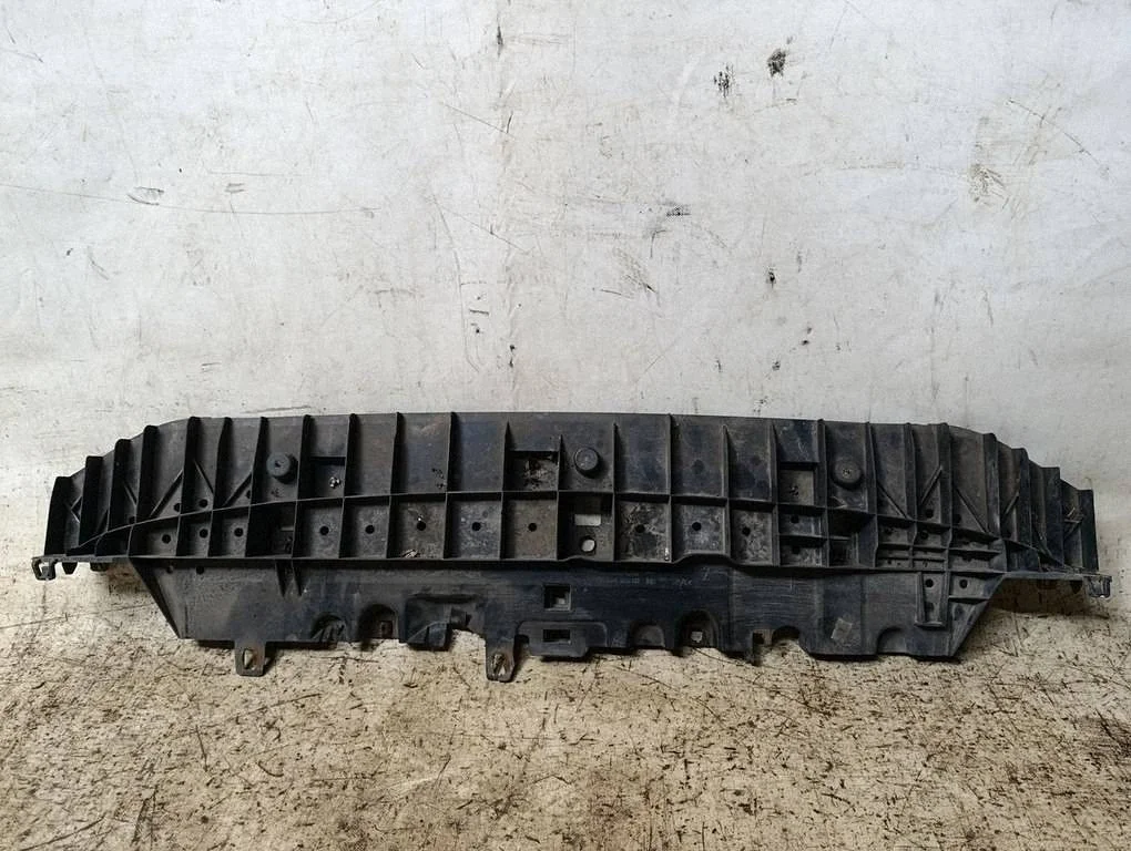 Cubierta parachoques delantero Peugeot 2008 96004355804A