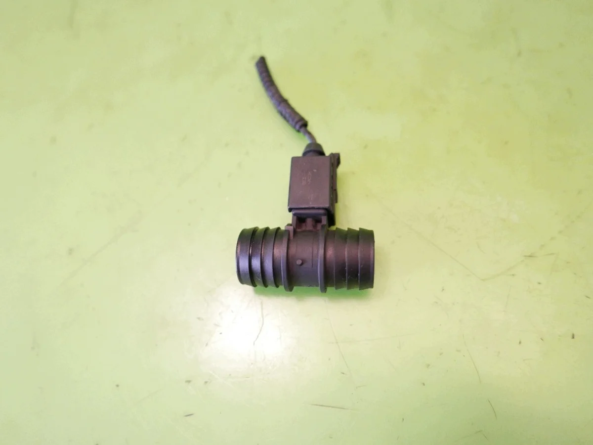 Polttoaineen esilämmitin Fiat Freemont 4012531B