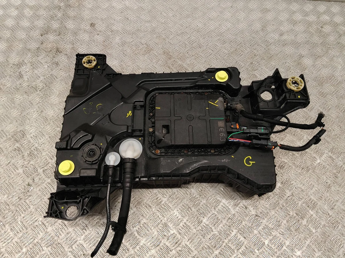 Serbatoio AdBlue Peugeot 3008 II 5008 II Grandland P1002559
