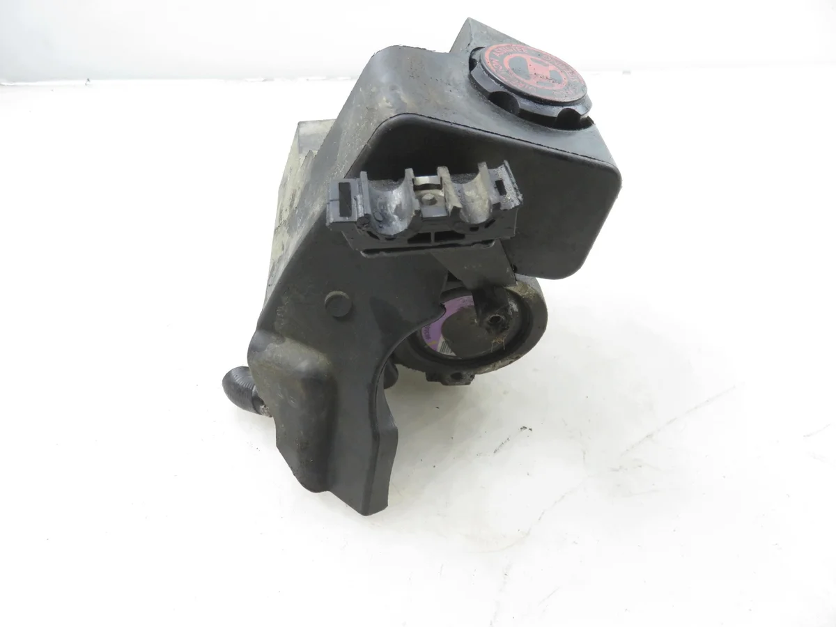 Ohjaustehostimen pumppu Peugeot 206 M1156057-9636868880 image 4