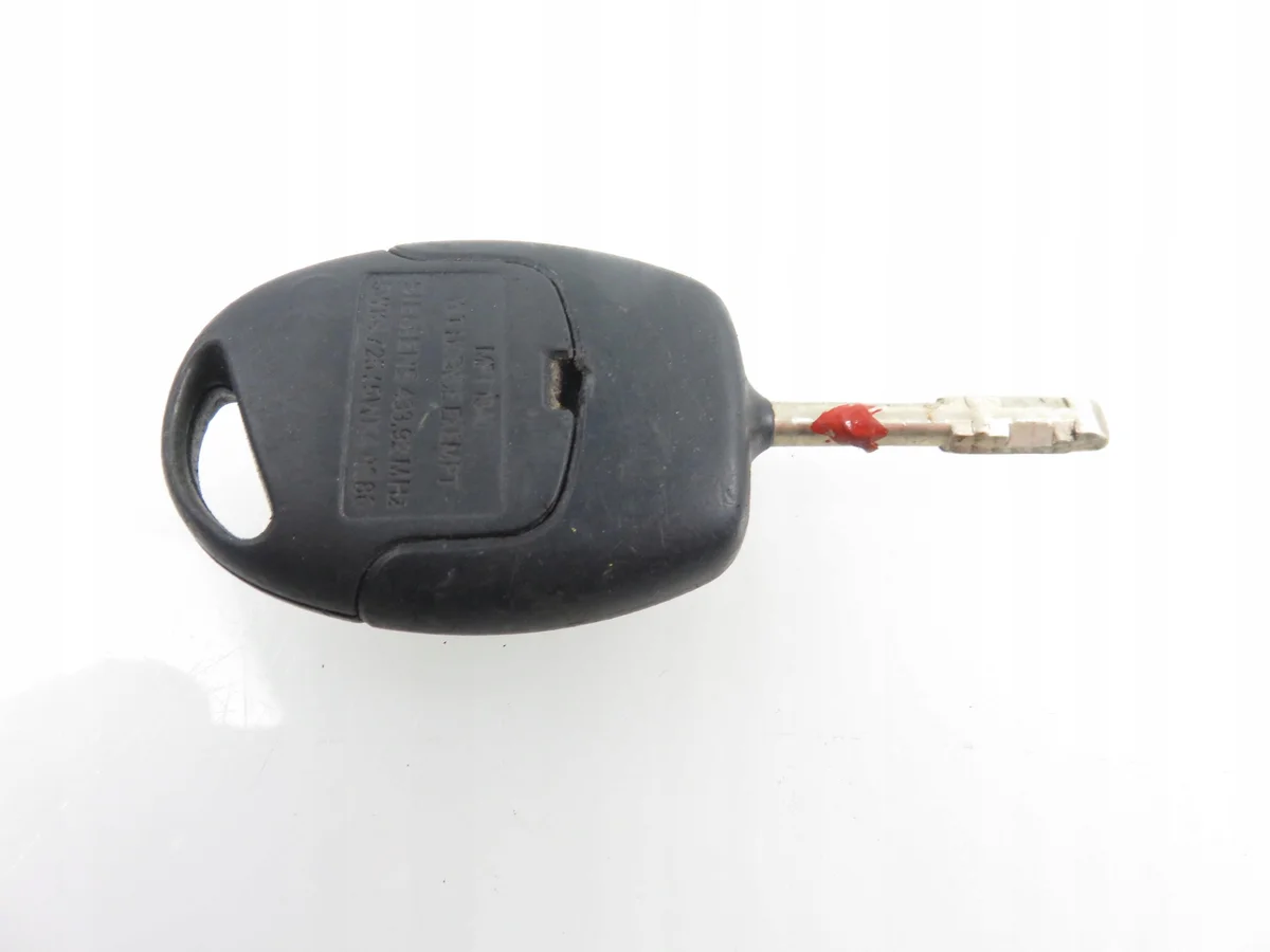 Ford Mondeo Ignition Switch image 3
