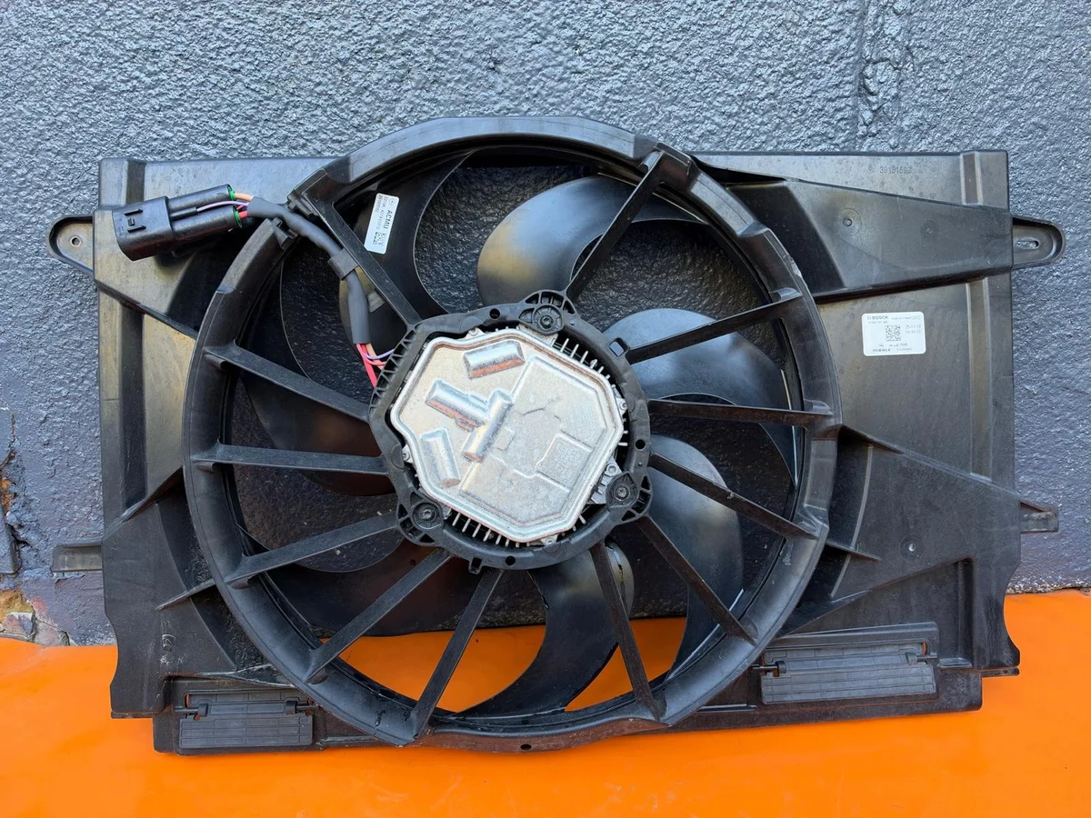 Ventilateur radiateur Opel Astra K 39146900
