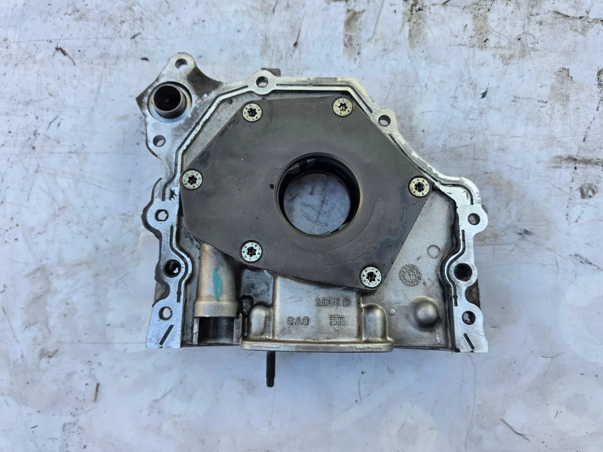 Öljypumppu Ford Focus 1.6 TDCI 9656484580B image 6