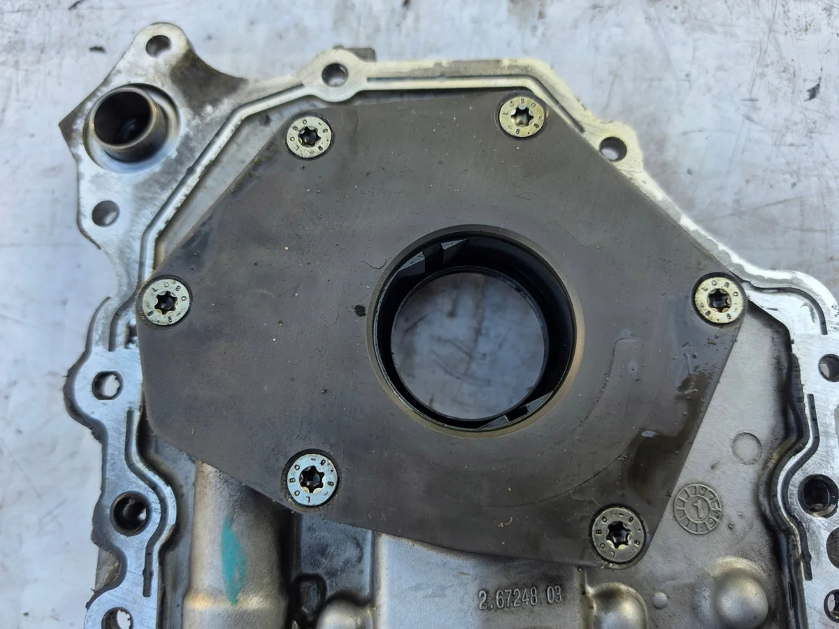Öljypumppu Ford Focus 1.6 TDCI 9656484580B image 7