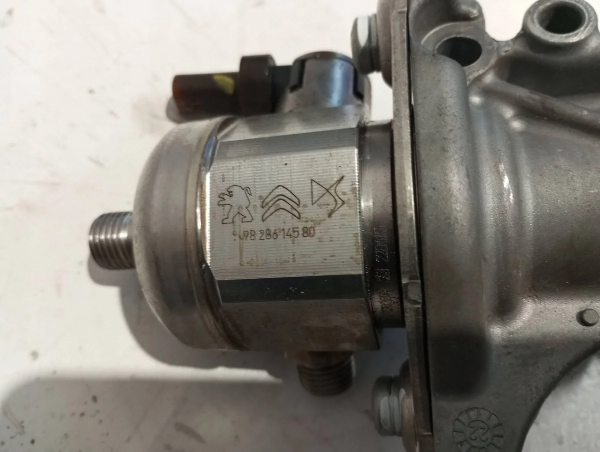 Polttoainepumppu 9828614580 Peugeot 3008 II image 3