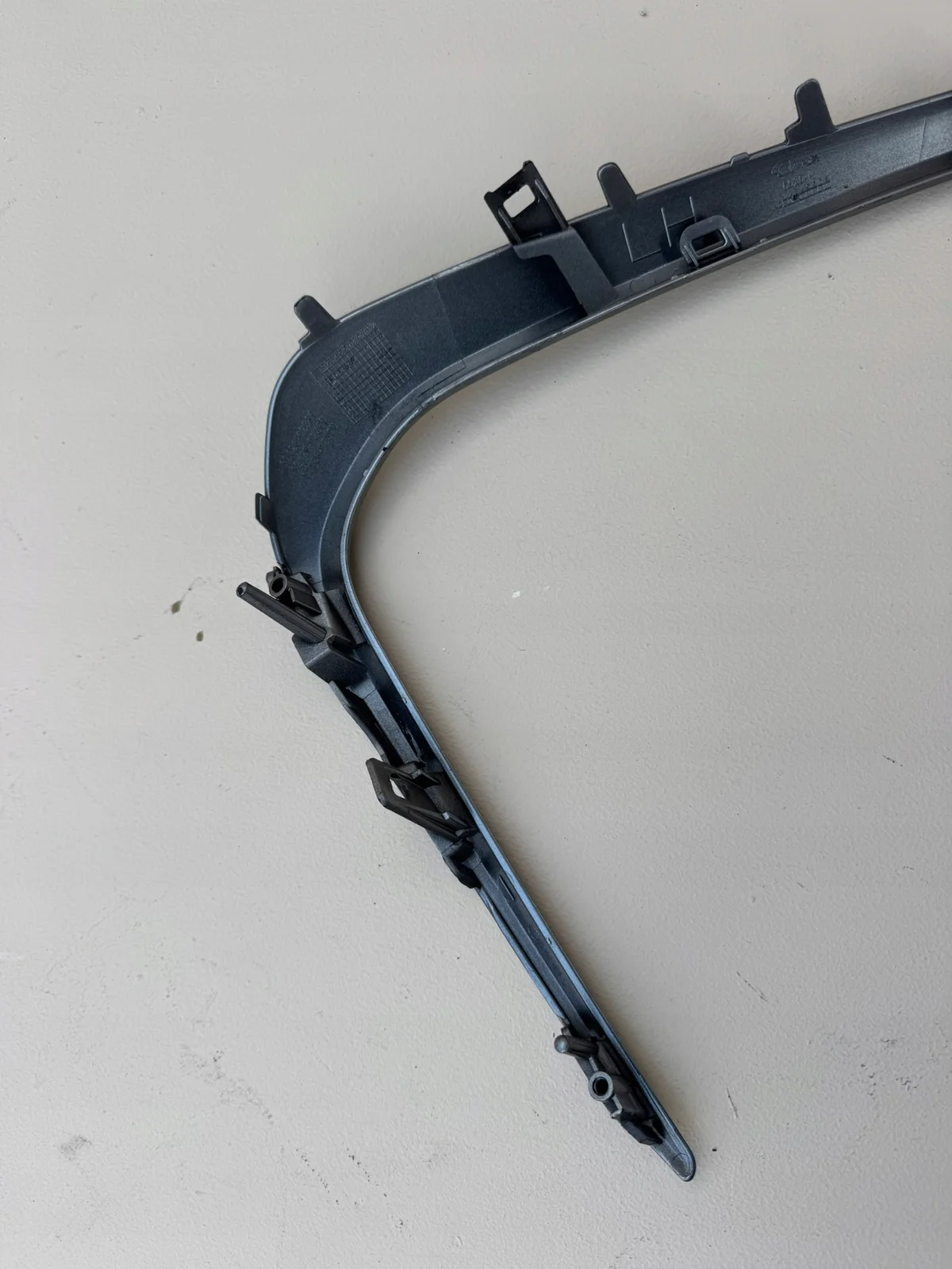 Friso do Para-choques Toyota Corolla E21 52126-02380 image 8