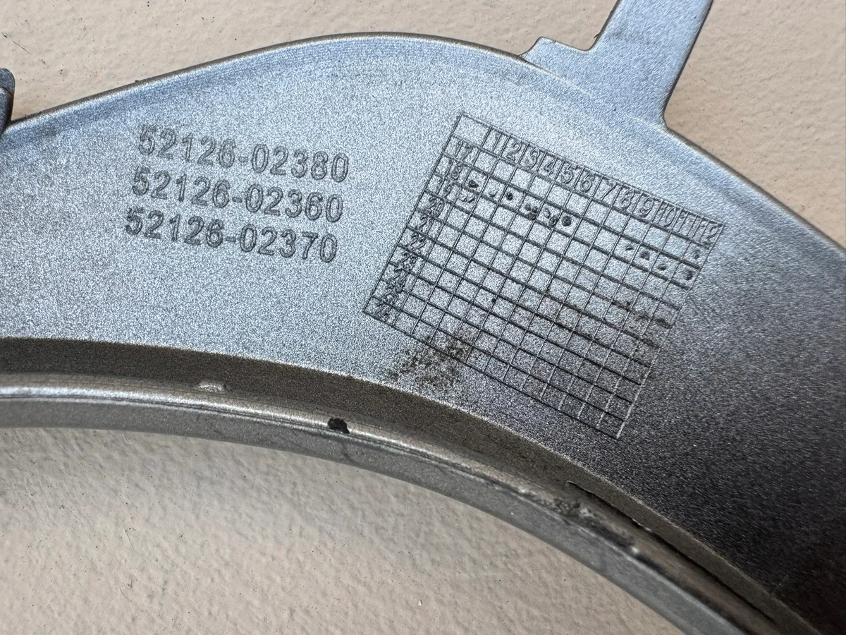 Friso do Para-choques Toyota Corolla E21 52126-02380 image 10