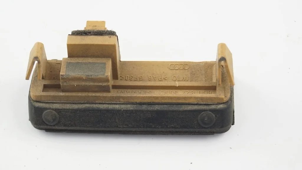 Microinterruptor Traseiro Esquerdo Audi A4 B5 8D0827565A thumbnail 3