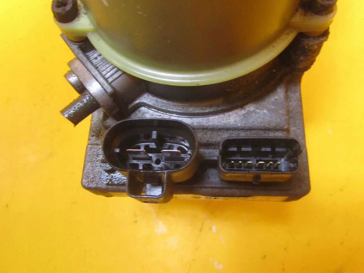 Ohjaustehostimen pumppu Renault Laguna III 491109313R image 3
