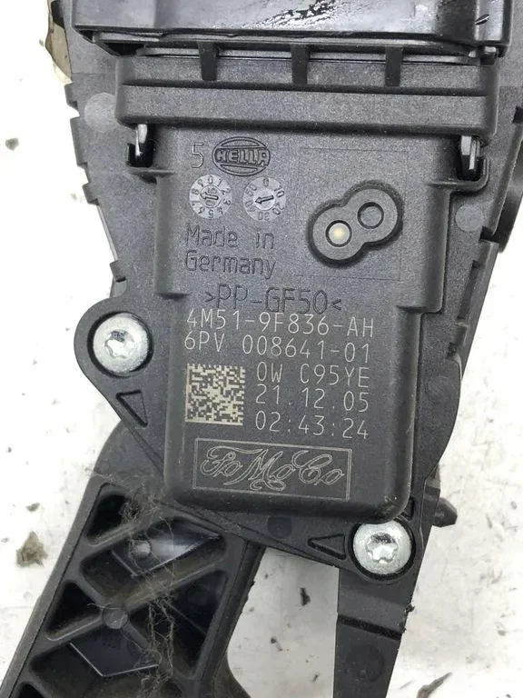 Kaasupoljin Ford Focus II 6PV00864101 2005