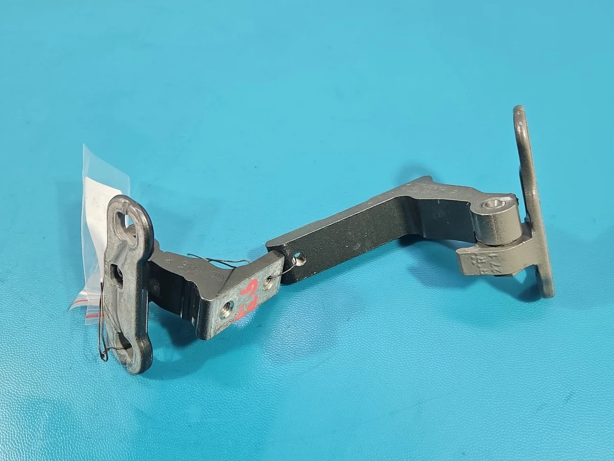 Cerniera Porta Posteriore Destra Volvo XC40 31457096