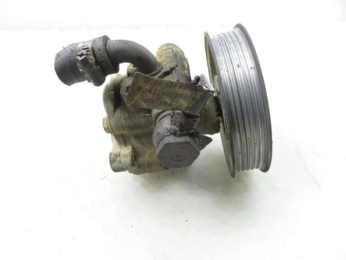 Ohjaustehostimen pumppu Seat Alhambra M1156036-98VW3A674AA