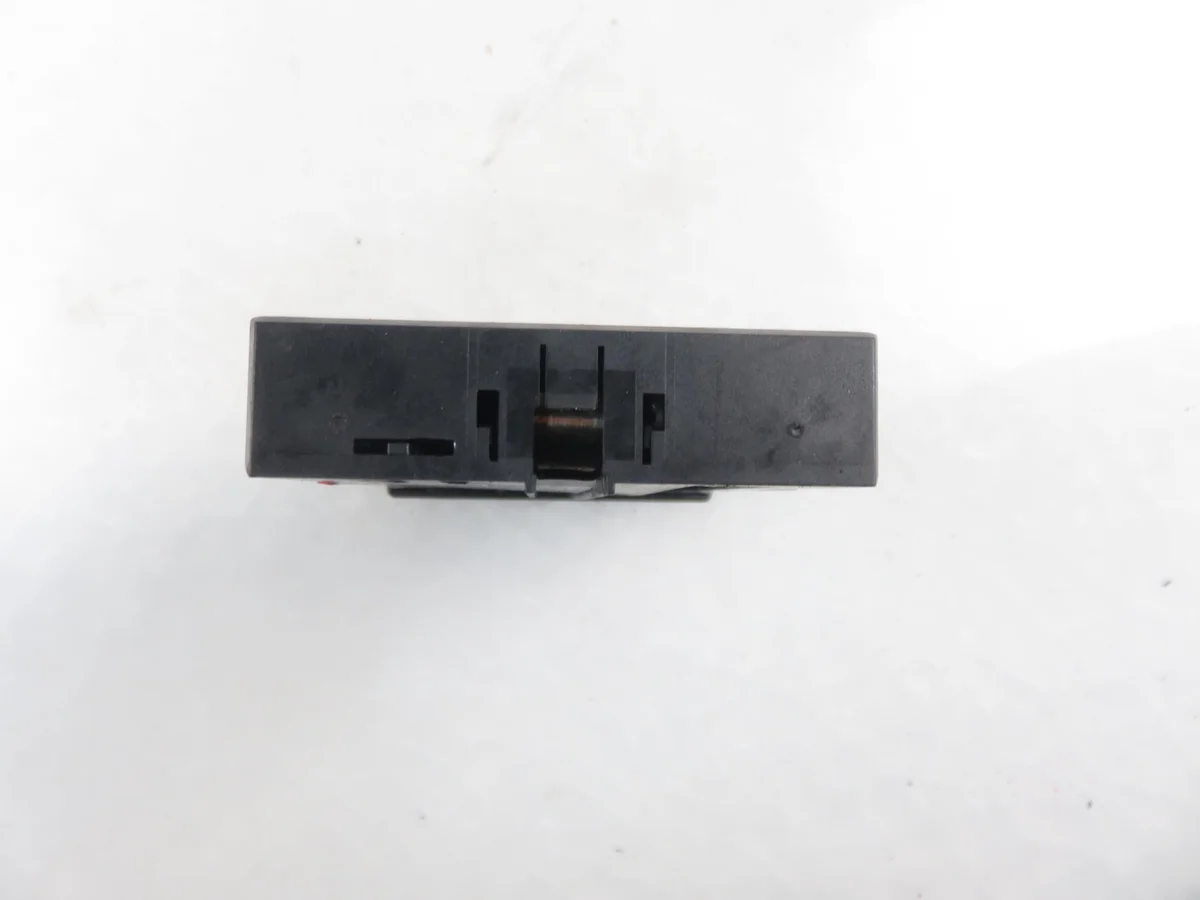Mukiteline Ford Galaxy 7M5858601B M957107-7M5858601B