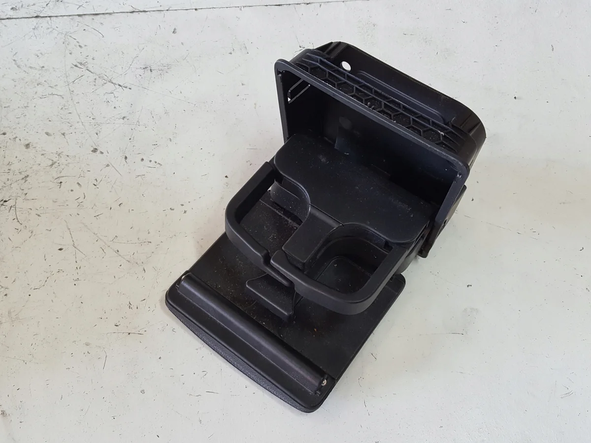 Porte-gobelet Coffre VW Golf VI 6
