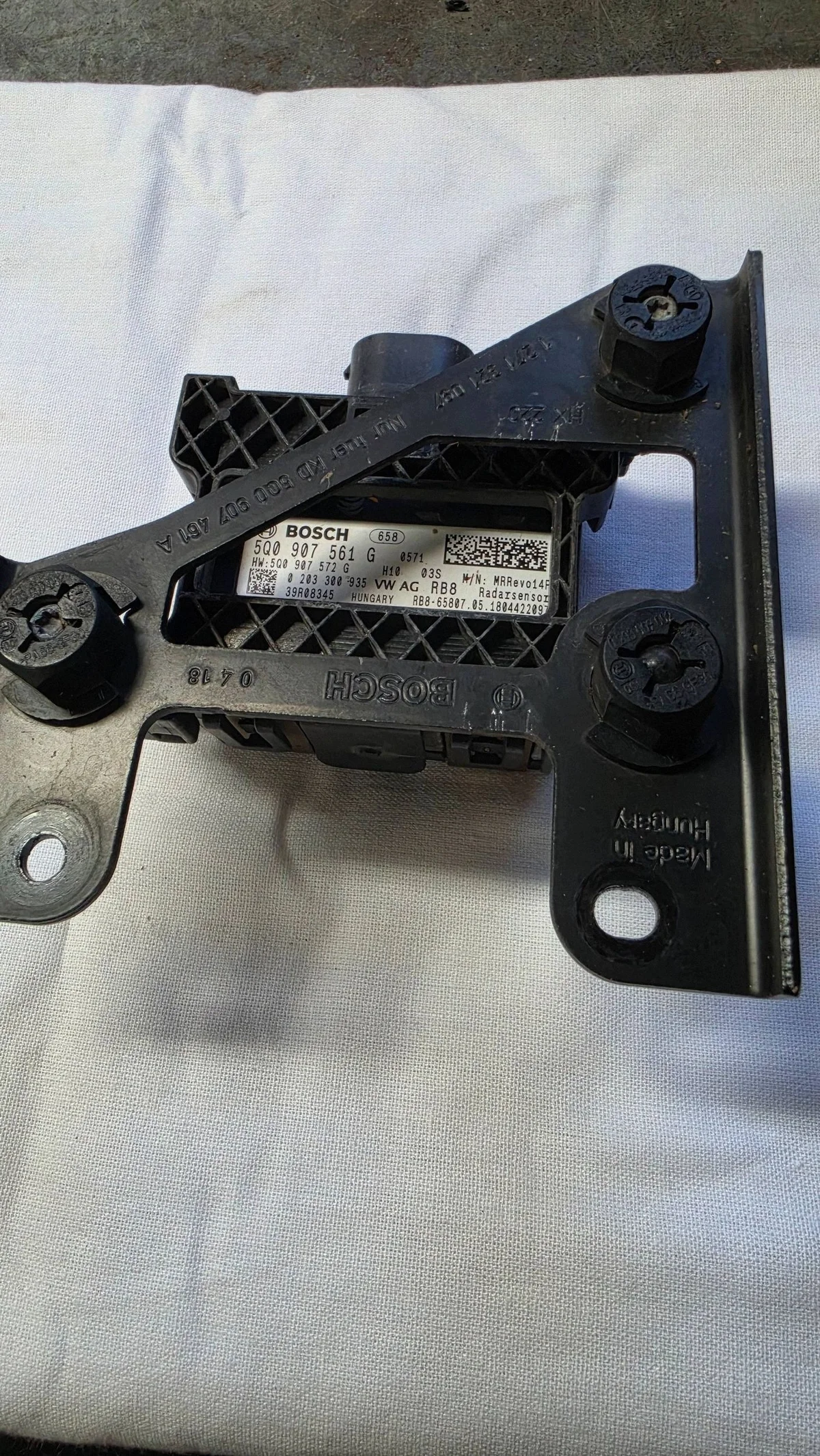 Radar Tempomat Anteriore Volkswagen Passat B8 5Q0907561G