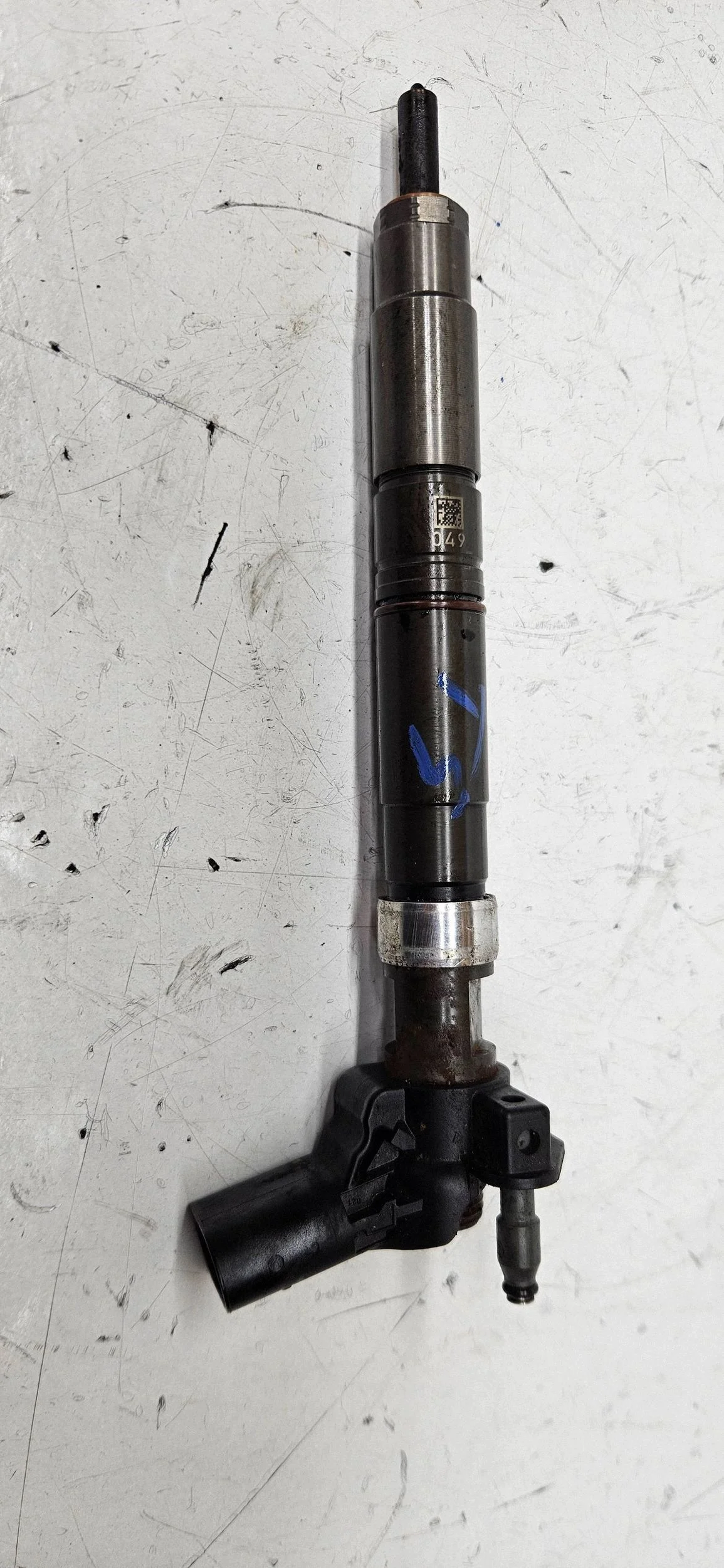 Injecteur VW Transporter T5 2.0 TDI 03L130277C