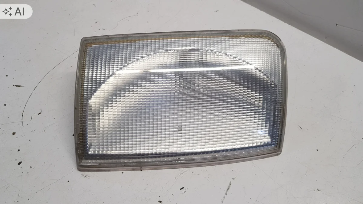 VW LT II Right Turn Signal White 2D0953042A