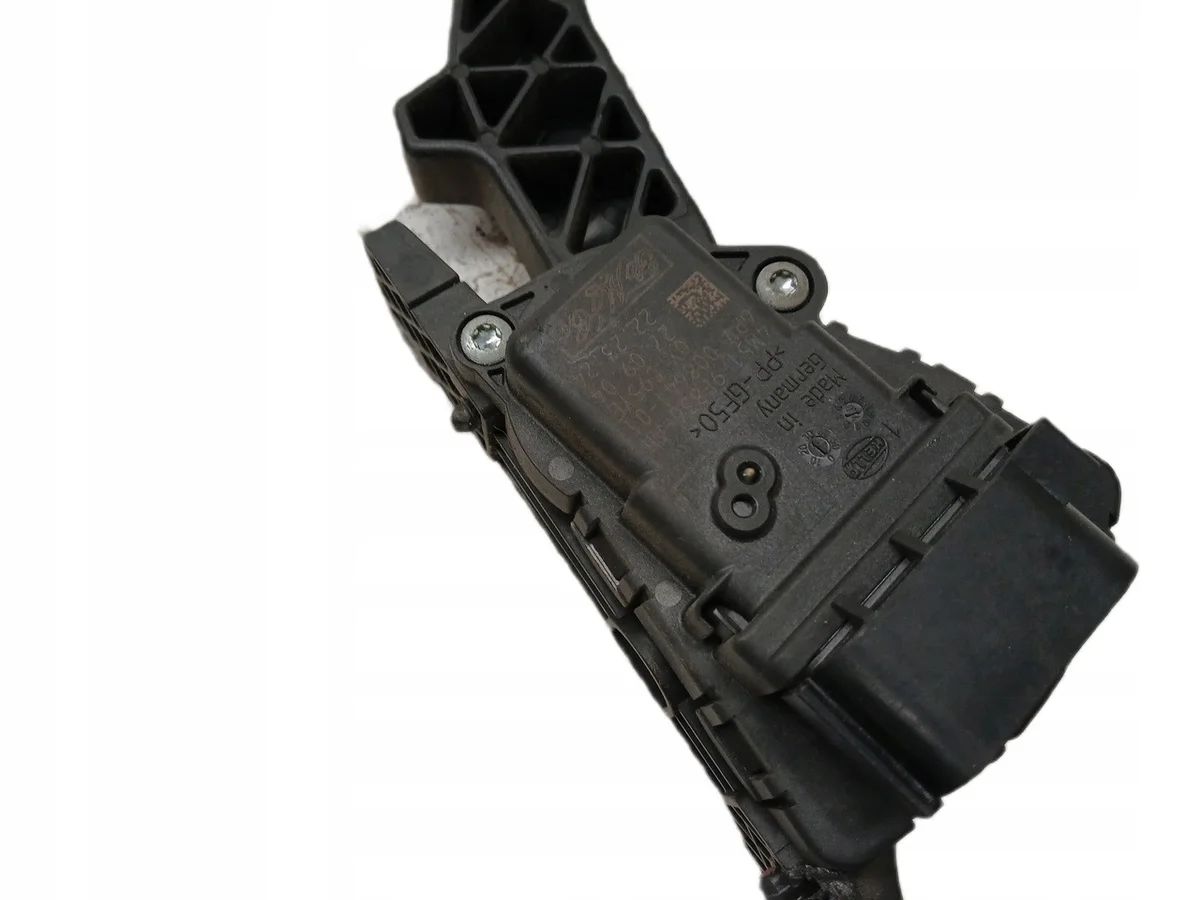 Volvo Pedalset 4M519F836AH image 3