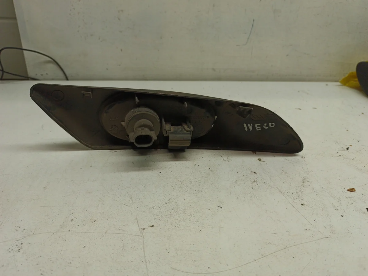 Pisca Dianteiro Esquerdo Iveco Daily 500322578 image 3