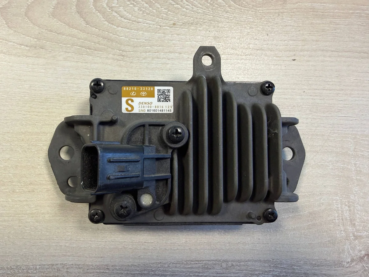 Sensor Radar Delantero Toyota RAV4 V Corolla E21 88210-33120