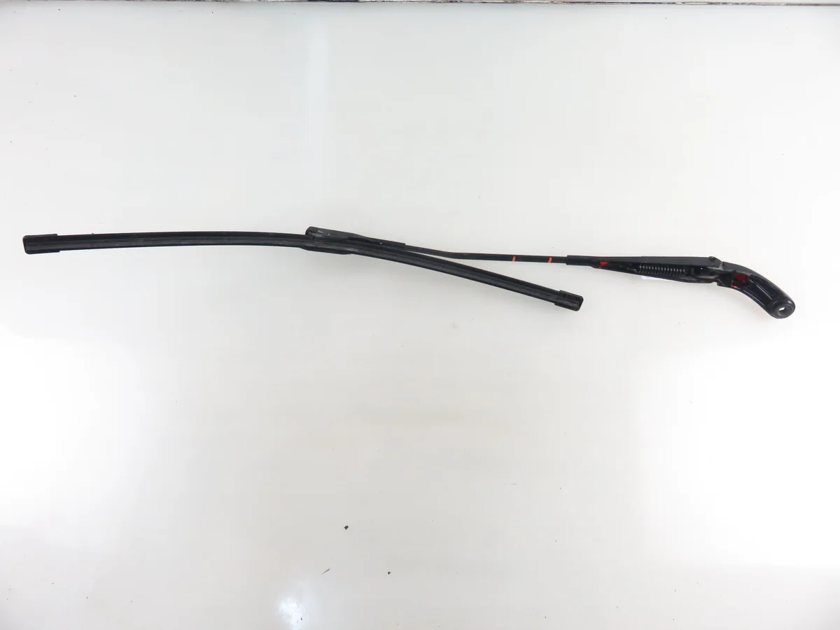 Audi A4 B8 sedan pyyhin M1048543-8K1955407