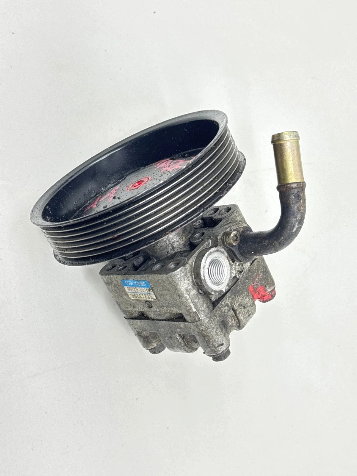 Ohjaustehostimen pumppu Suzuki Grand Vitara II 49100-67J00