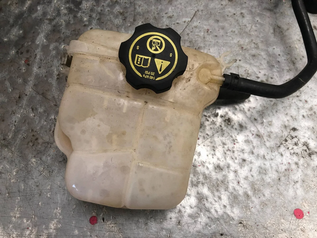Boîtier d'extension Opel Astra J 2140151
