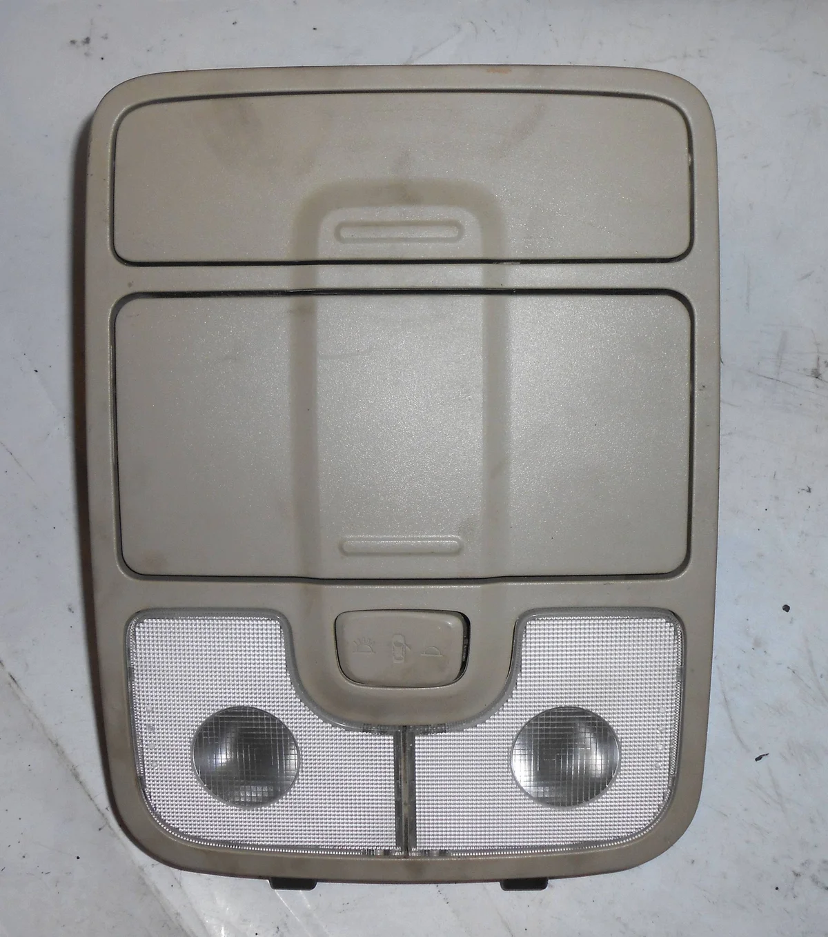 Lámpara interior KIA Carens IV 92800-A4XXX