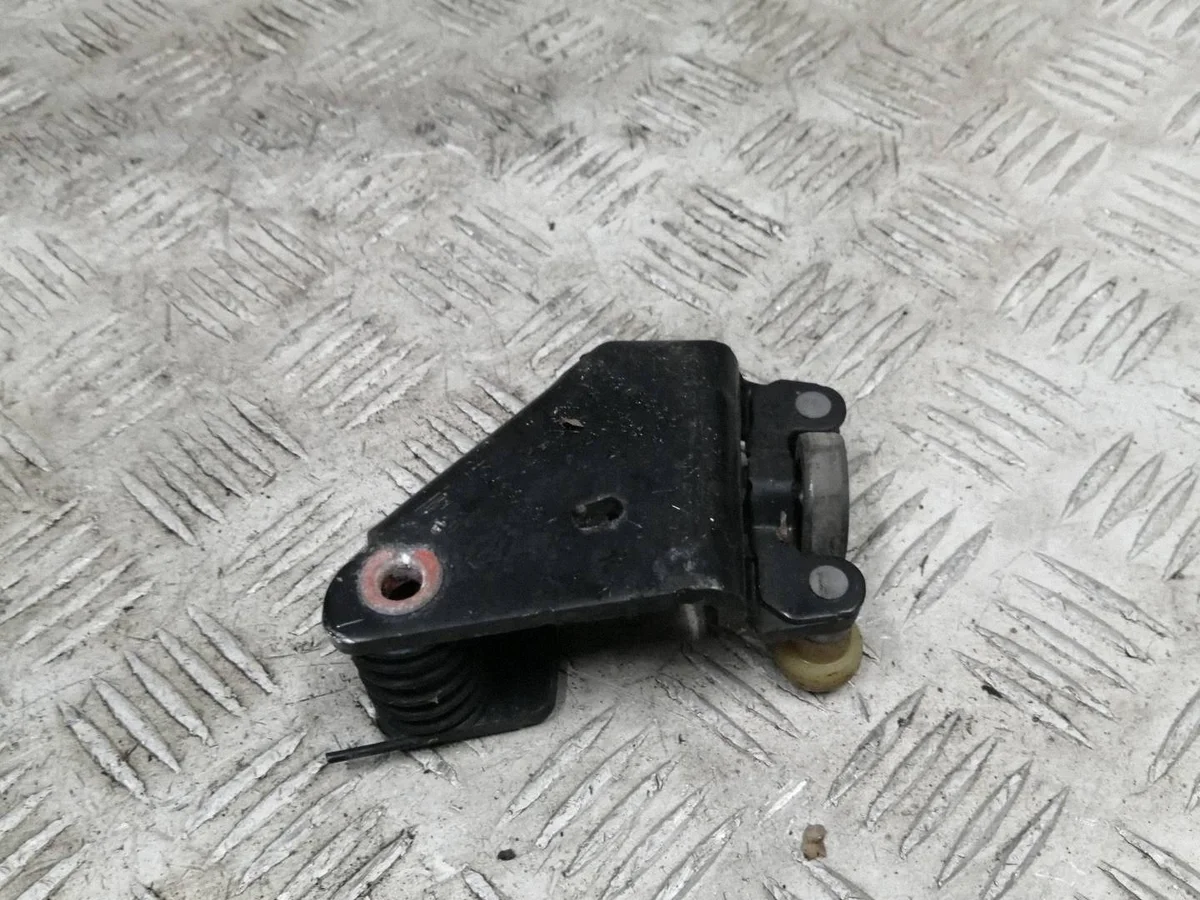 Guía Puerta Lateral Renault Trafic III 777653970R