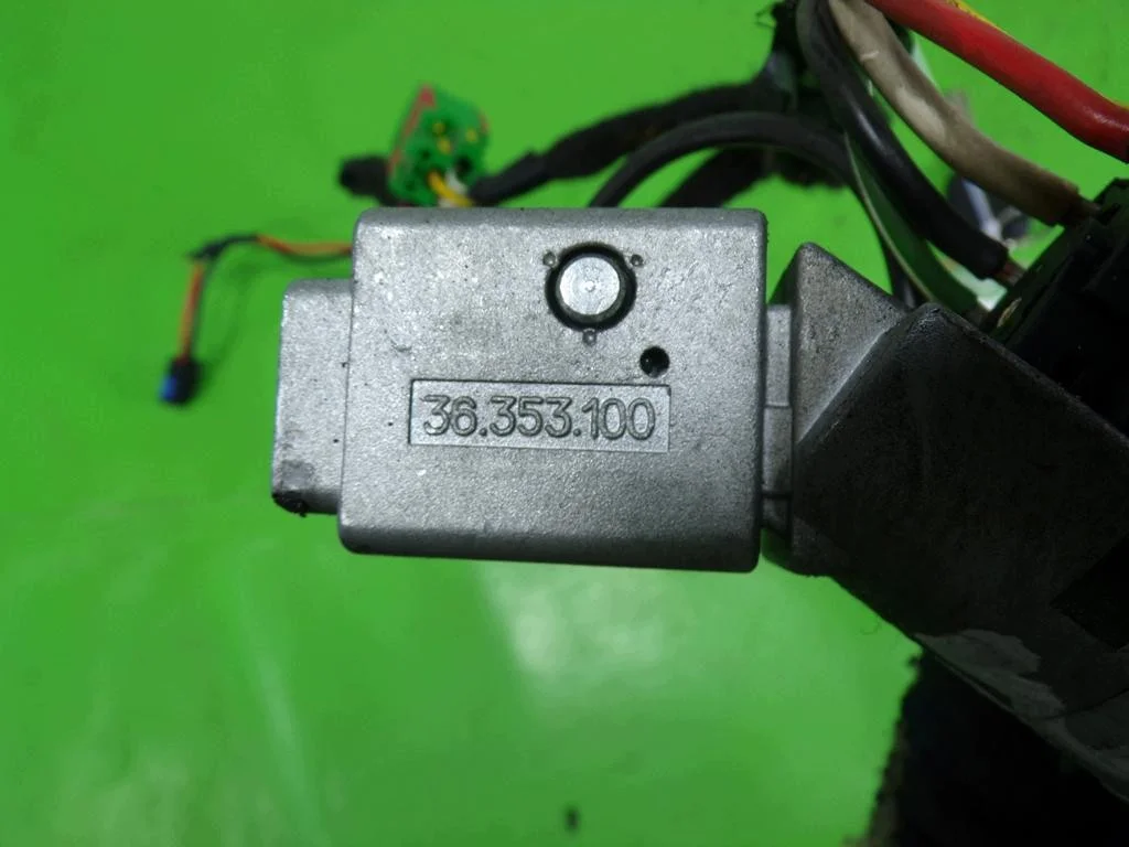 Canhão da Ignição Peugeot 307 36353100
