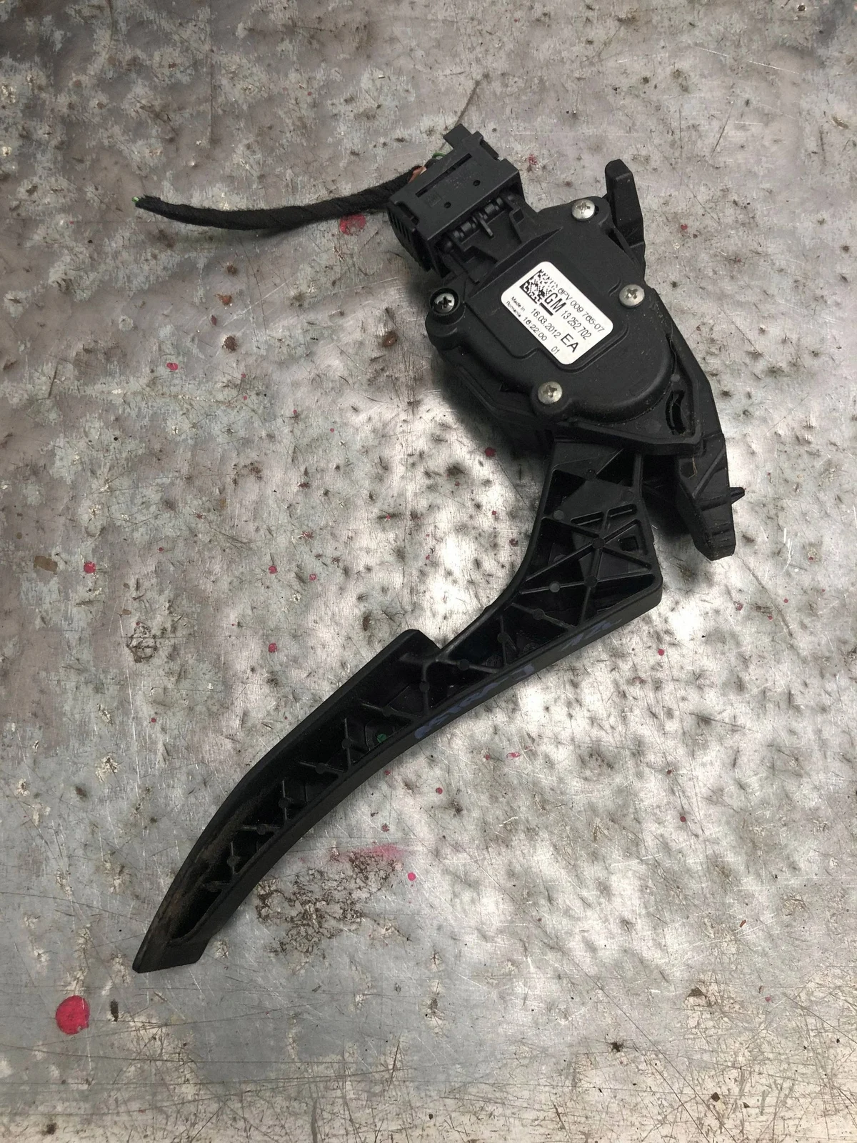Kaasupoljin Opel Astra J 13252702