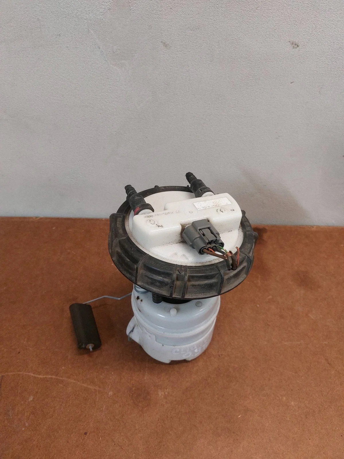 Fuel Pump with Float Renault Clio IV 0.9 TCE DGK2586