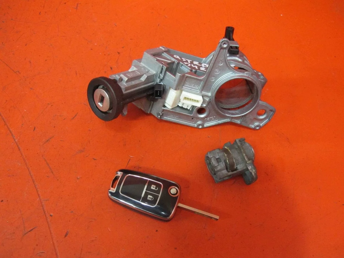 Interruptor de encendido Opel Astra III N0501882