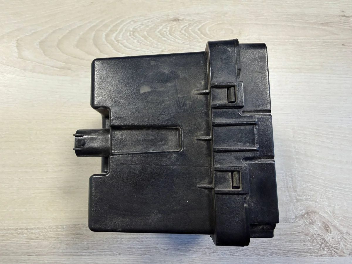 Mercedes Sound Generator Module A2239016902