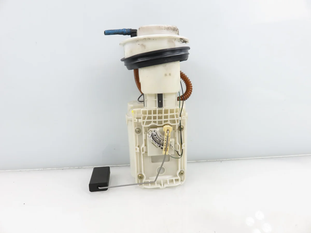 Pompe à carburant Ford Galaxy I 7M3919051 M1111887-7M3919051