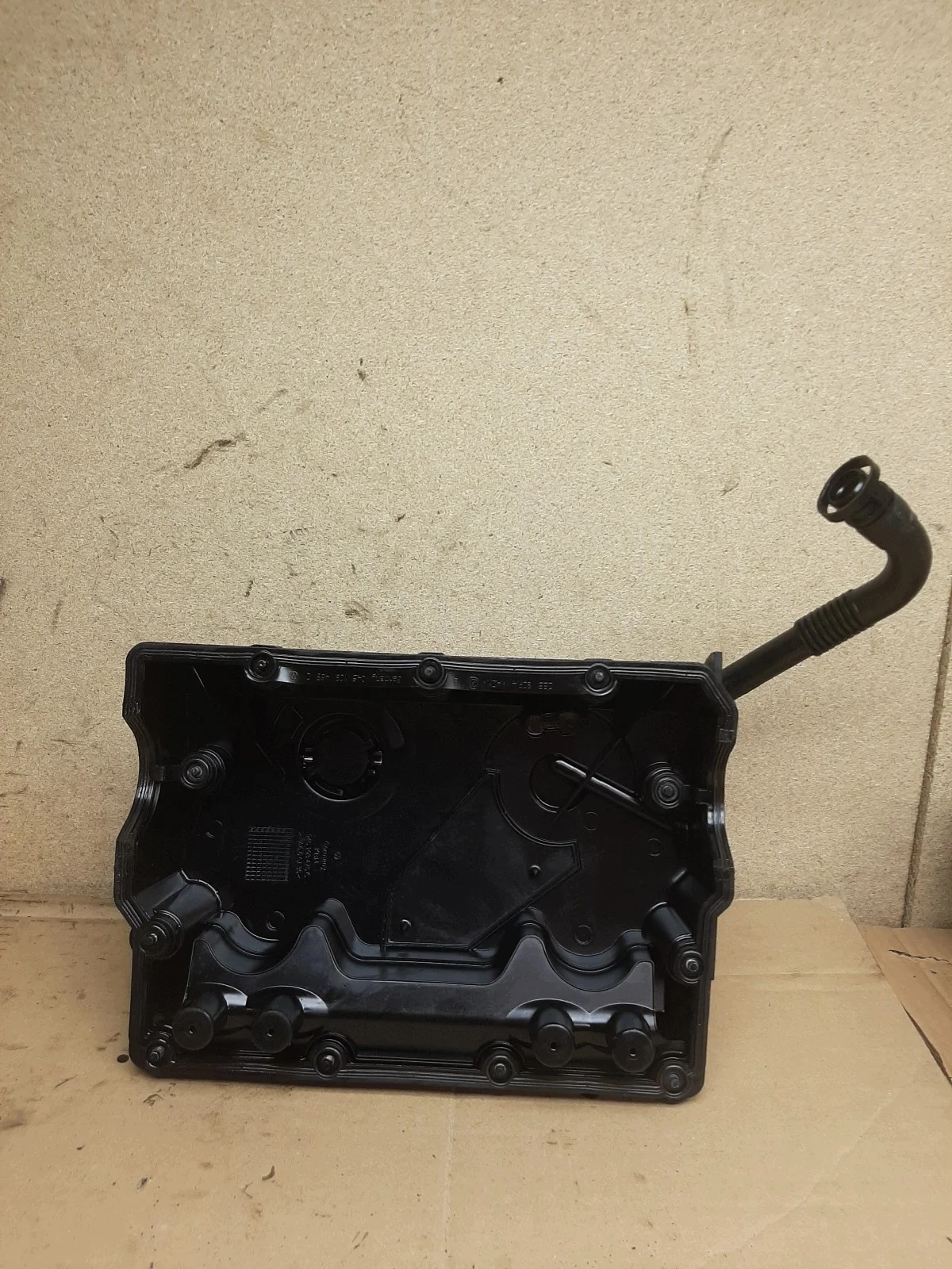 Ventiilikansi VW Polo 9n 1.4 TDI 7122168