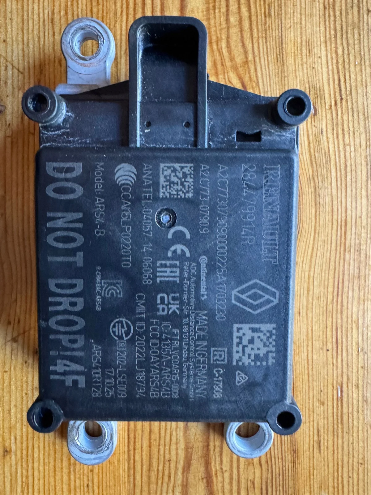 Radar tempomat Renault Captur II 284479914R