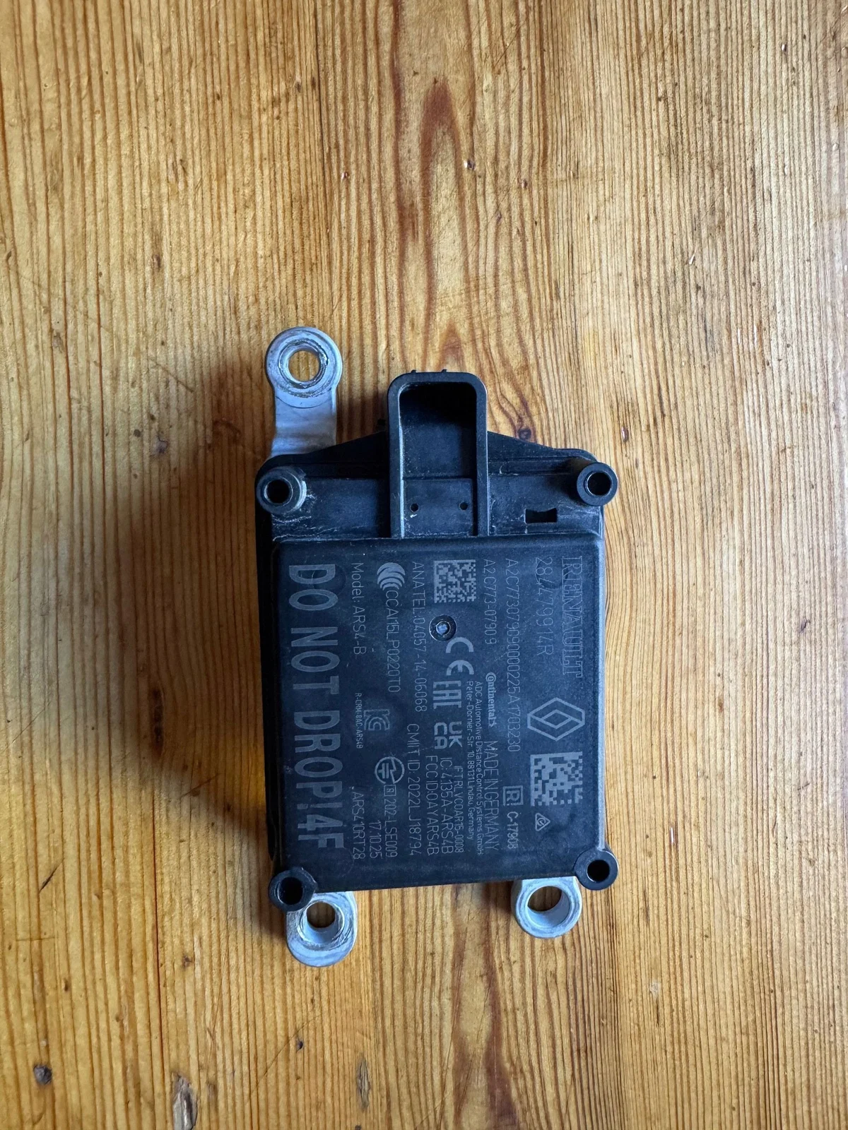 Radar Tempomat Renault Captur II 284479914R image 3