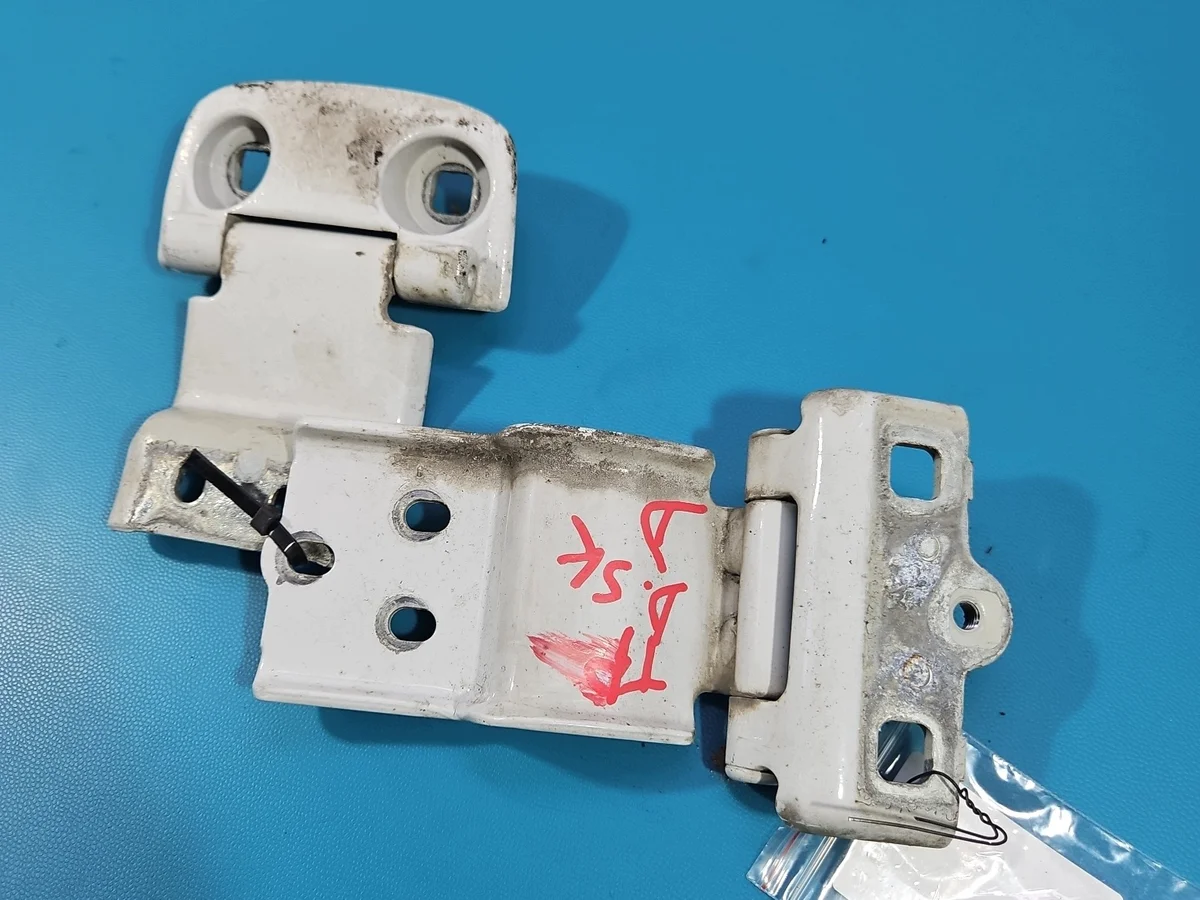 Cerniera Porta Posteriore Destra Opel Movano IV