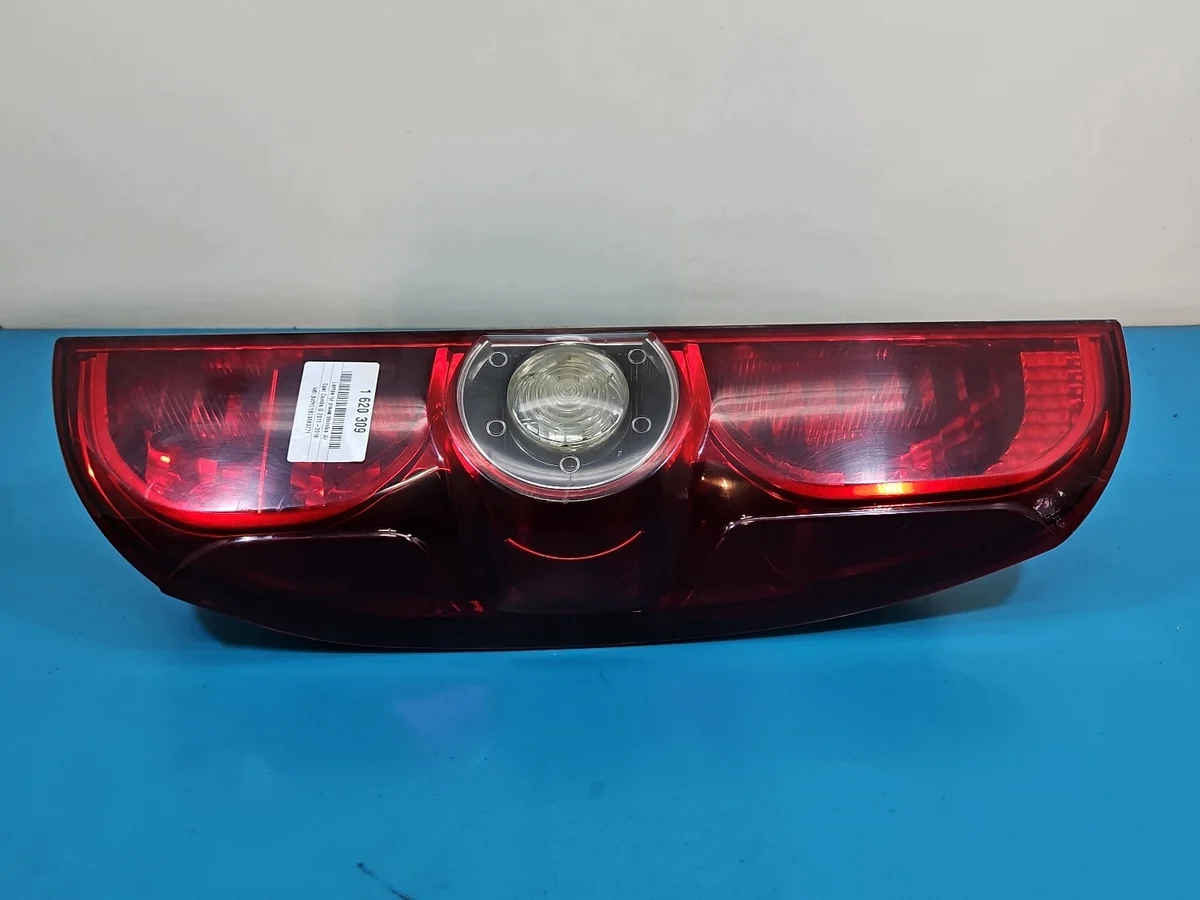 Rear Fender Lamp Right Opel Combo D 519248430