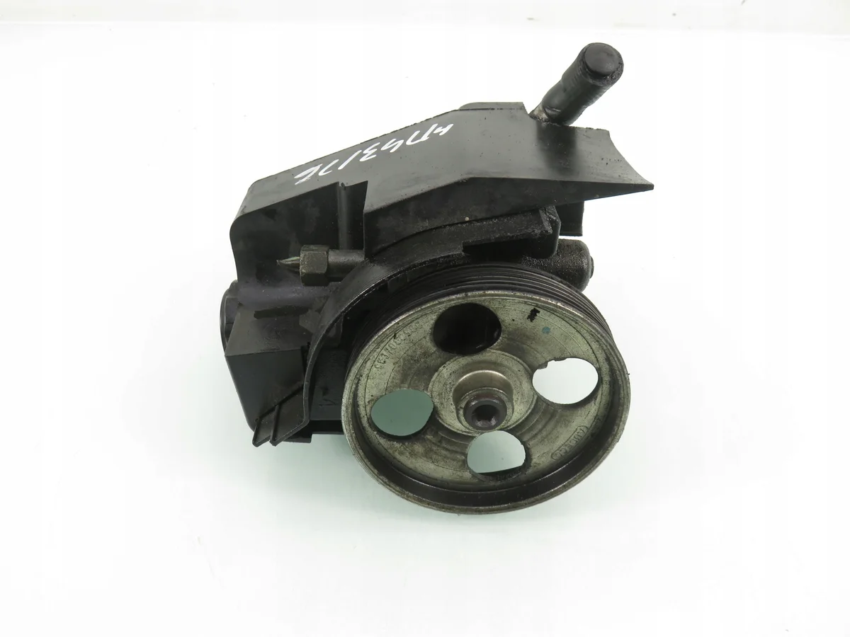 Ohjaustehostimen pumppu Peugeot 206 M1107941-9662128480
