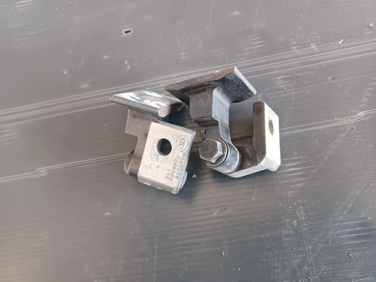Cerniere Porta BMW Serie 3 F30 7246068