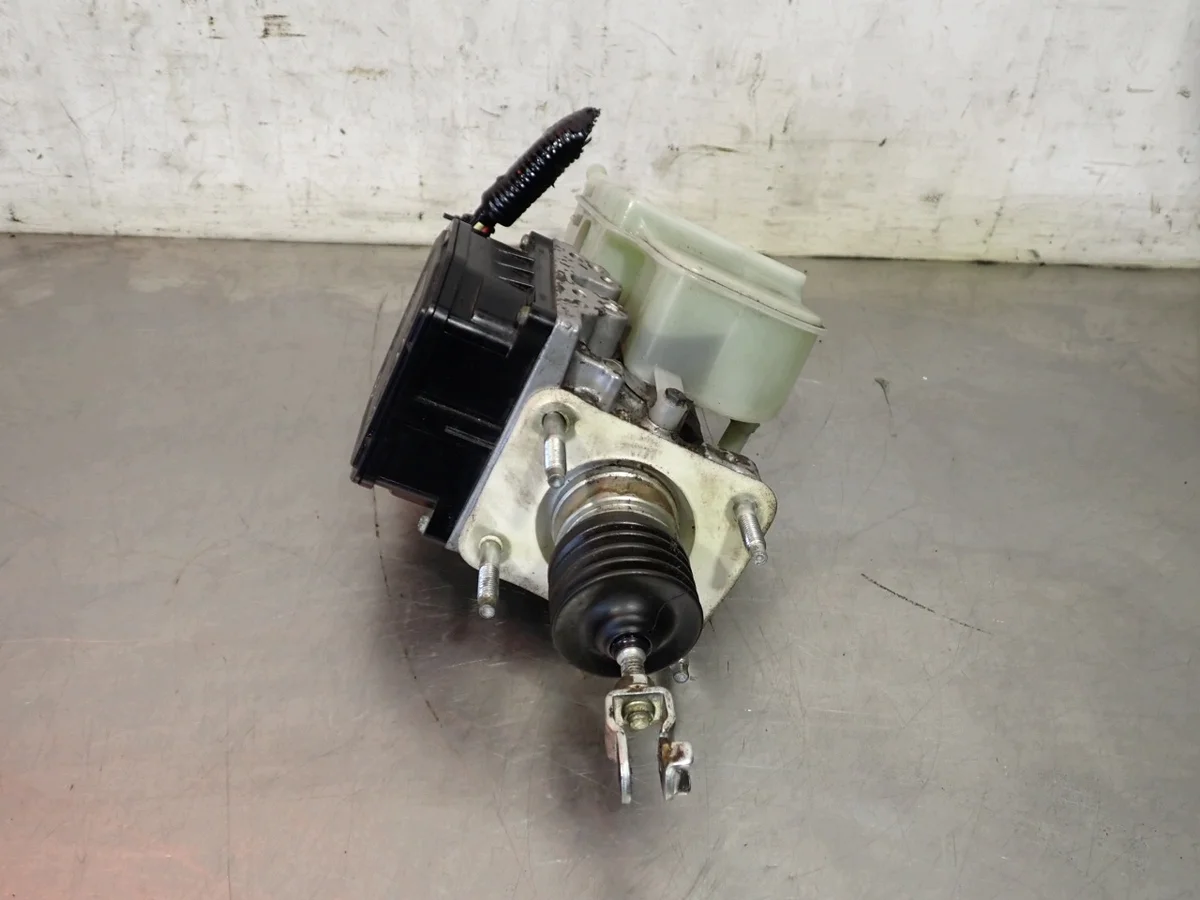 Bremskraftverstärker Honda Civic 1.4 VIII FD3 9C12-0028