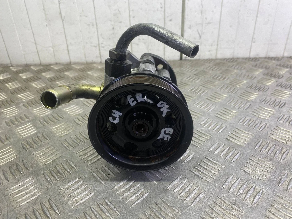 Pompa Servosterzo Chrysler 300C Jeep Grand Cherokee WK 04891591AA