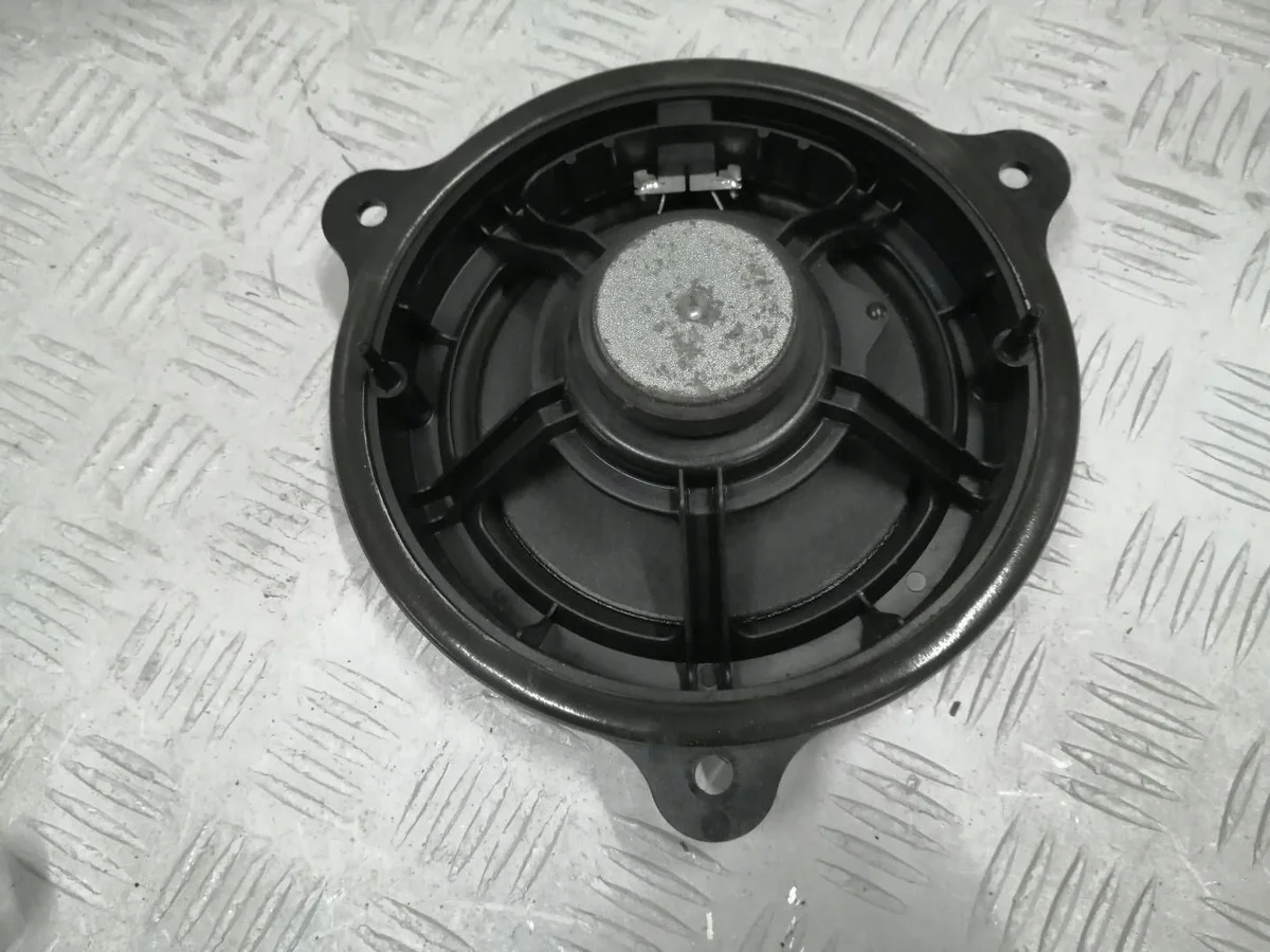Renault Clio IV kaiutin ovi FRE58702