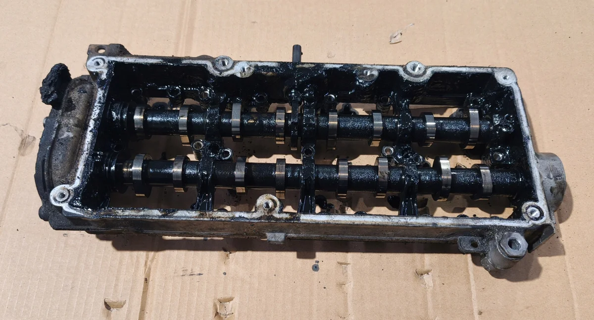 Kamaxel VW Passat B8 1.6 TDI 04L103292F