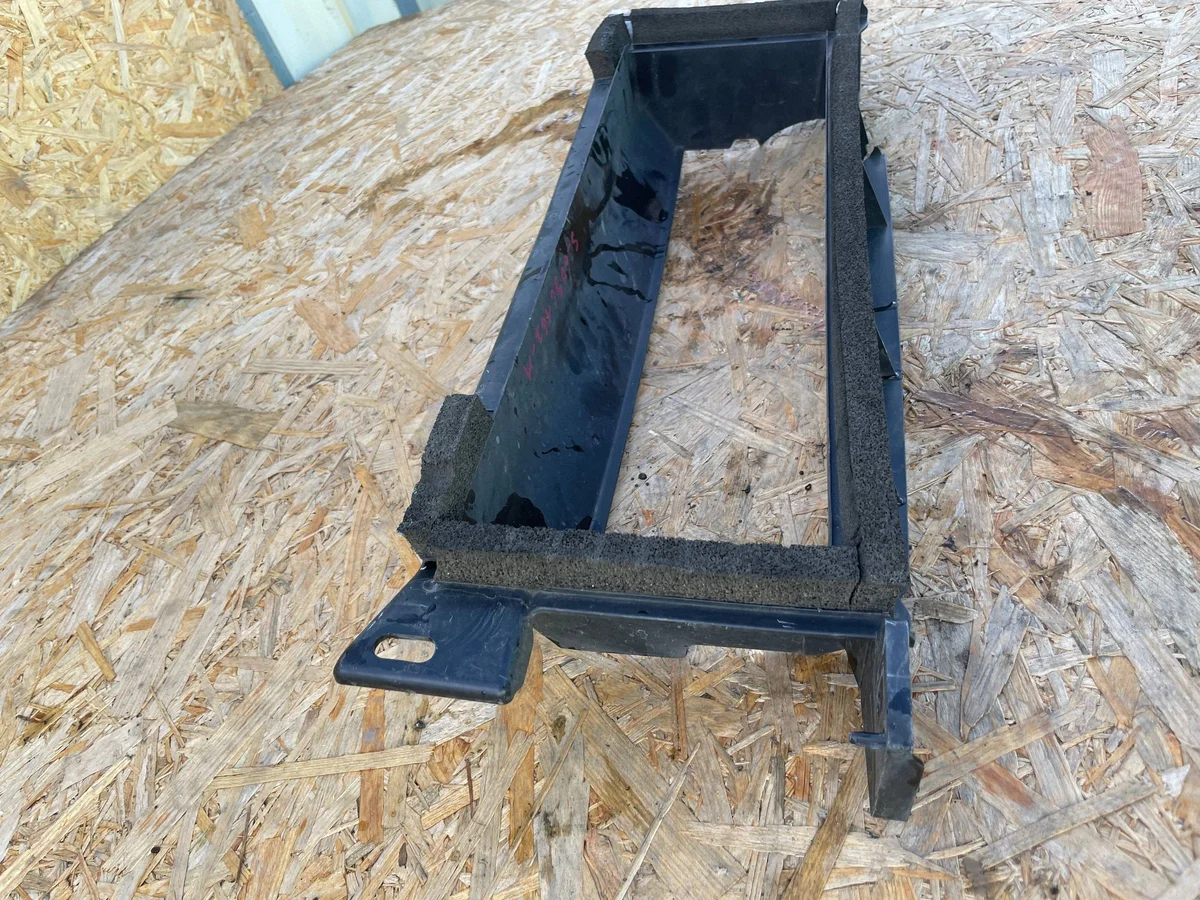 Air Duct Guide Ford Ranger MK6 VW Amarok II N1WB-8C333-DD