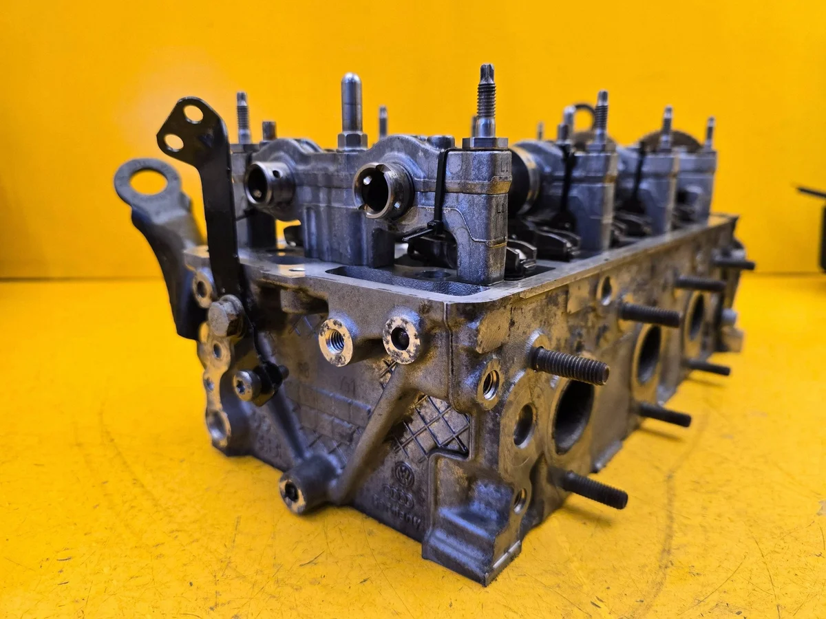 Audi A6 Q7 3.0 TDI Cylinder Head 059353GL image 8
