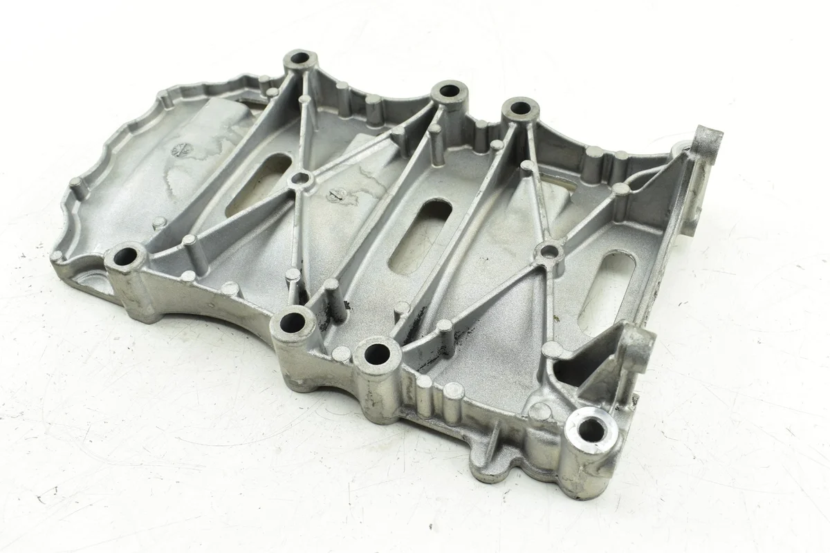 Ford Mondeo MK5 Oliecarter 2.0 TDCI 9811715380