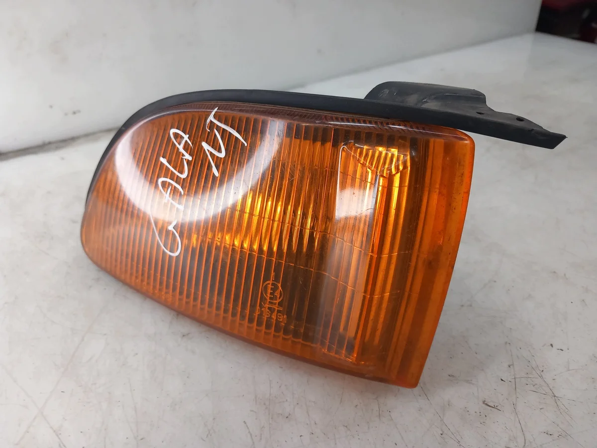 Blinker vorne rechts Mitsubishi Galant 045-4365R